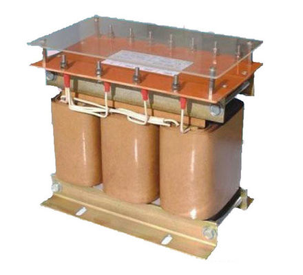 購入 5KVA屋内乾式の3段階の自動変圧器450V/428V/405V 240Y/139V オンライン製造